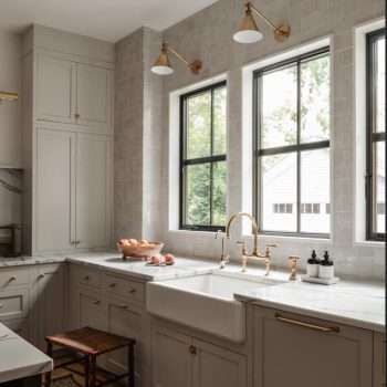 Kitchen Light Fixtures: Your Guide to a Brighter, More Beautiful ...